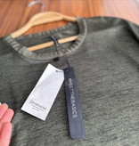 بلوز کشی خیلی ناز و خوشرنگ و لطیف تگدار برندstradivarius