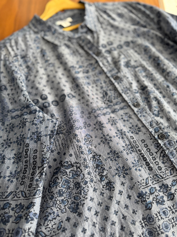 بلوز۱۰۰٪نخ پنبه خیلییییی خاص و شیک ولطیف برندold navy